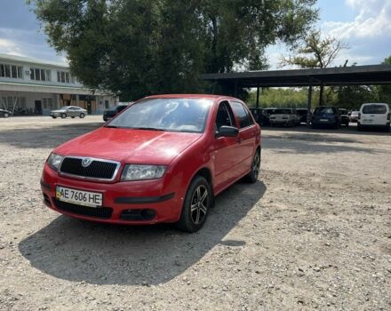 Красный Шкода Фабия, объемом двигателя 1.2 л и пробегом 126 тыс. км за 5000 $, фото 1 на Automoto.ua