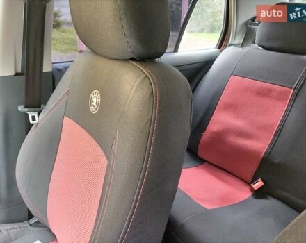 Червоний Шкода Фабія, об'ємом двигуна 1.2 л та пробігом 210 тис. км за 2500 $, фото 1 на Automoto.ua