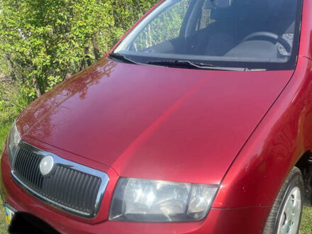 Шкода Фабия 2007 в Любомль на Automoto.ua Красный Шкода Фабия, объемом двигателя 1.2 л и пробегом 247 тыс. км за 3800 $, фото 1 на Automoto.ua