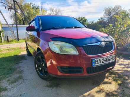 Шкода Фабия 2007 в Бобринце на Automoto.ua Красный Шкода Фабия, объемом двигателя 1.4 л и пробегом 220 тыс. км за 5200 $, фото 1 на Automoto.ua