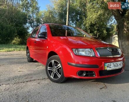 Червоний Шкода Фабія, об'ємом двигуна 1.2 л та пробігом 126 тис. км за 4850 $, фото 1 на Automoto.ua