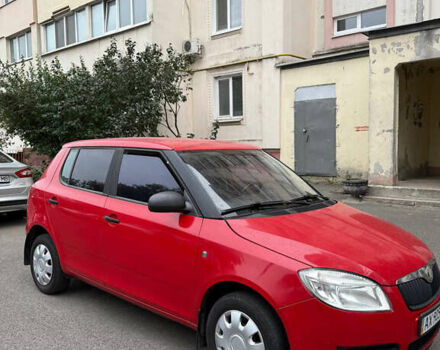 Червоний Шкода Фабія, об'ємом двигуна 1.4 л та пробігом 350 тис. км за 4900 $, фото 1 на Automoto.ua