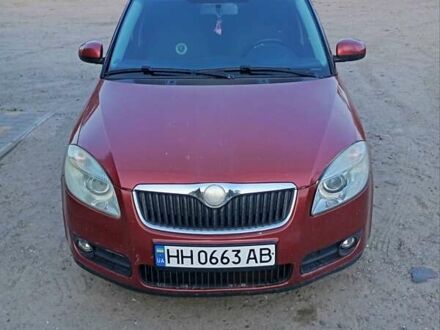 Красный Шкода Фабия, объемом двигателя 1.39 л и пробегом 265 тыс. км за 3600 $, фото 1 на Automoto.ua