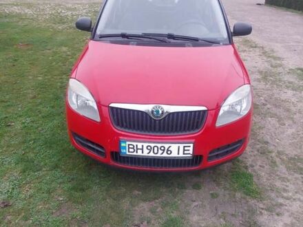 Красный Шкода Фабия, объемом двигателя 1.2 л и пробегом 195 тыс. км за 4700 $, фото 1 на Automoto.ua