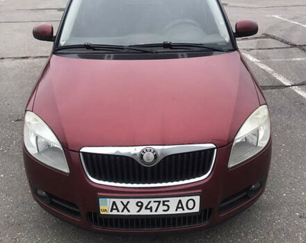Красный Шкода Фабия, объемом двигателя 1.6 л и пробегом 179 тыс. км за 5750 $, фото 1 на Automoto.ua