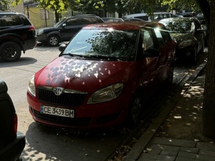 Червоний Шкода Фабія, об'ємом двигуна 1.4 л та пробігом 231 тис. км за 2300 $, фото 1 на Automoto.ua