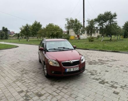 Красный Шкода Фабия, объемом двигателя 1.9 л и пробегом 345 тыс. км за 1900 $, фото 1 на Automoto.ua