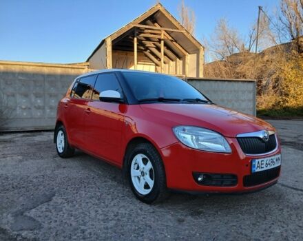 Красный Шкода Фабия, объемом двигателя 1.4 л и пробегом 176 тыс. км за 6000 $, фото 1 на Automoto.ua