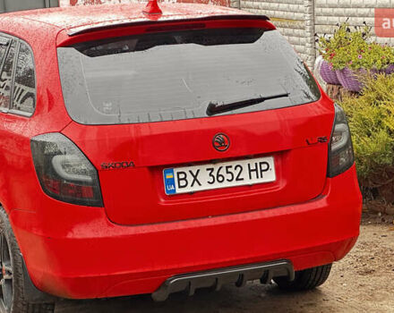 Красный Шкода Фабия, объемом двигателя 1.6 л и пробегом 423 тыс. км за 5500 $, фото 1 на Automoto.ua