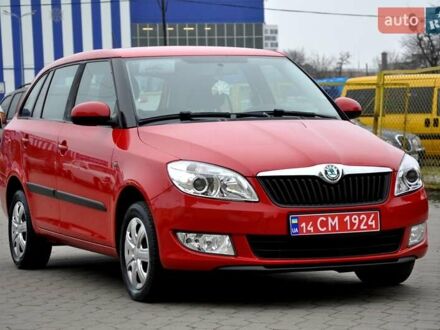 Красный Шкода Фабия, объемом двигателя 1.39 л и пробегом 155 тыс. км за 5900 $, фото 1 на Automoto.ua
