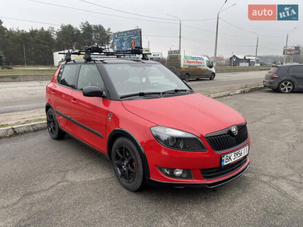 Шкода Фабія 2013 у Кам'янське (Дніпродзержинськ) на Automoto.ua Червоний Шкода Фабія, об'ємом двигуна 1.2 л та пробігом 101 тис. км за 9200 $, фото 1 на Automoto.ua