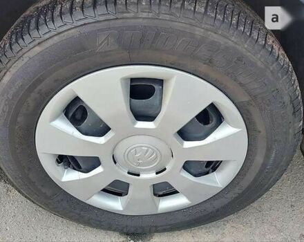 Шкода Фабия, объемом двигателя 1 л и пробегом 99 тыс. км за 7699 $, фото 8 на Automoto.ua