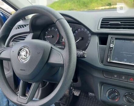 Шкода Фабия, объемом двигателя 1 л и пробегом 99 тыс. км за 7699 $, фото 21 на Automoto.ua