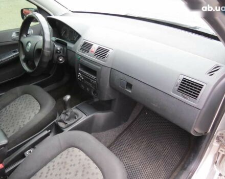 Шкода Фабия, объемом двигателя 1.2 л и пробегом 273 тыс. км за 3800 $, фото 17 на Automoto.ua