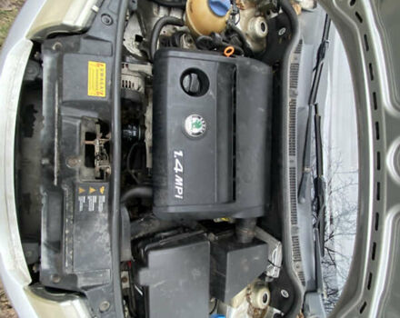 Шкода Фабия, объемом двигателя 1.39 л и пробегом 130 тыс. км за 3000 $, фото 3 на Automoto.ua