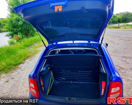 Шкода Фабія, об'ємом двигуна 1.2 л та пробігом 192 тис. км за 3200 $, фото 3 на Automoto.ua