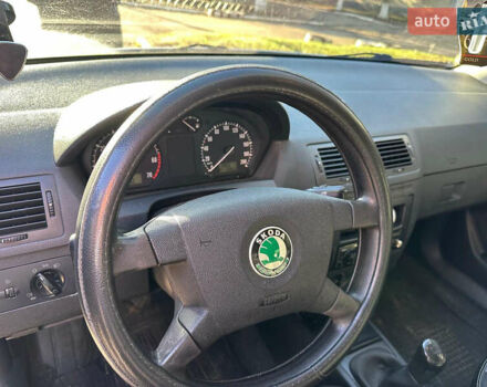 Шкода Фабия, объемом двигателя 1.2 л и пробегом 196 тыс. км за 3400 $, фото 4 на Automoto.ua