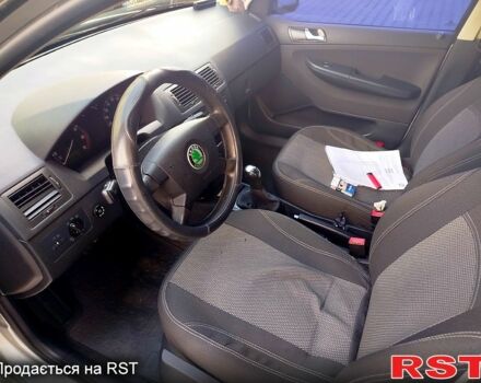 Шкода Фабія, об'ємом двигуна 1.4 л та пробігом 290 тис. км за 3200 $, фото 3 на Automoto.ua