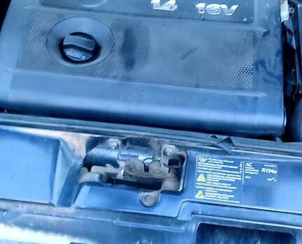 Шкода Фабия, объемом двигателя 1.4 л и пробегом 165 тыс. км за 2700 $, фото 2 на Automoto.ua