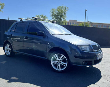 Шкода Фабия, объемом двигателя 1.2 л и пробегом 251 тыс. км за 4450 $, фото 2 на Automoto.ua
