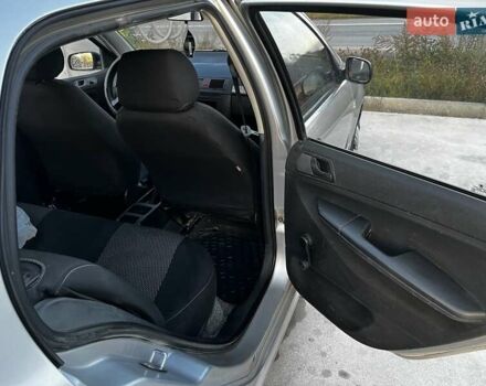 Шкода Фабія, об'ємом двигуна 1.2 л та пробігом 154 тис. км за 4500 $, фото 12 на Automoto.ua