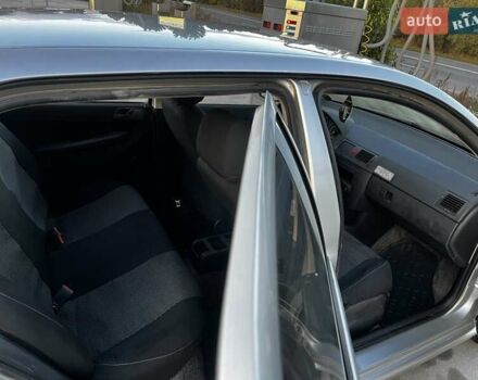 Шкода Фабія, об'ємом двигуна 1.2 л та пробігом 154 тис. км за 4500 $, фото 4 на Automoto.ua