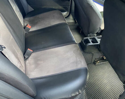 Шкода Фабия, объемом двигателя 1.39 л и пробегом 198 тыс. км за 4000 $, фото 9 на Automoto.ua