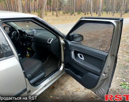 Шкода Фабія, об'ємом двигуна 1.2 л та пробігом 241 тис. км за 4500 $, фото 4 на Automoto.ua