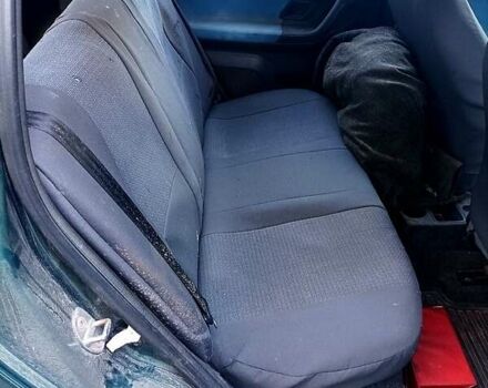 Шкода Фабия, объемом двигателя 1.4 л и пробегом 175 тыс. км за 4000 $, фото 2 на Automoto.ua