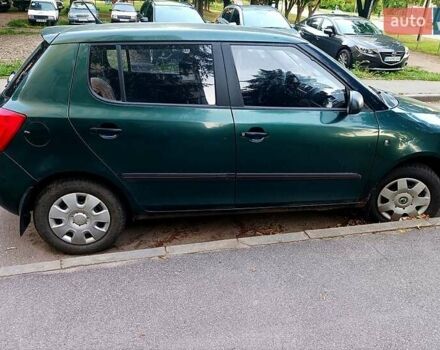 Шкода Фабия, объемом двигателя 1.4 л и пробегом 175 тыс. км за 4000 $, фото 1 на Automoto.ua