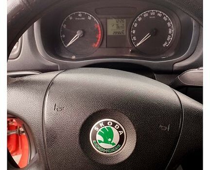 Шкода Фабия, объемом двигателя 1.2 л и пробегом 289 тыс. км за 4500 $, фото 5 на Automoto.ua