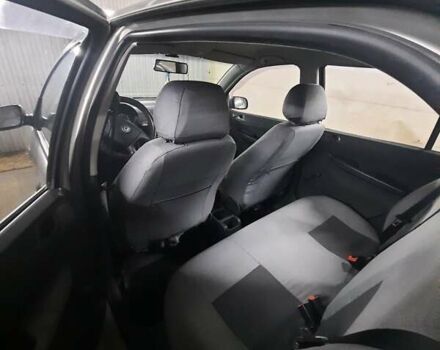 Шкода Фабия, объемом двигателя 1.2 л и пробегом 220 тыс. км за 4500 $, фото 4 на Automoto.ua