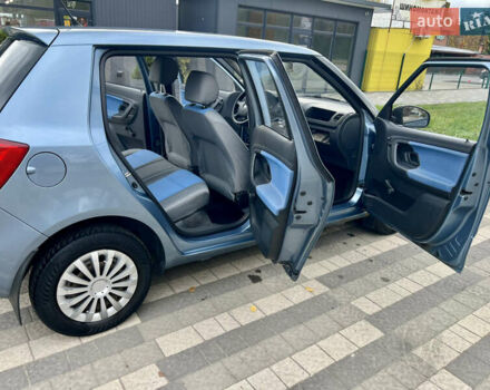 Шкода Фабия, объемом двигателя 1.2 л и пробегом 227 тыс. км за 3600 $, фото 7 на Automoto.ua