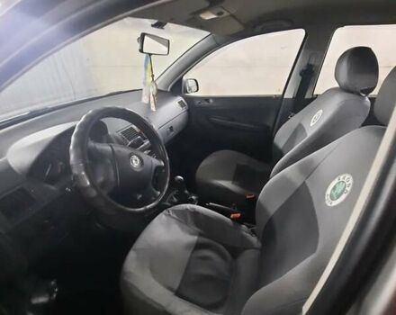 Шкода Фабия, объемом двигателя 1.2 л и пробегом 220 тыс. км за 4500 $, фото 2 на Automoto.ua