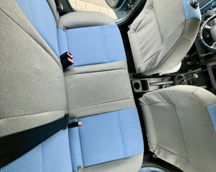 Шкода Фабия, объемом двигателя 1.2 л и пробегом 227 тыс. км за 3600 $, фото 8 на Automoto.ua
