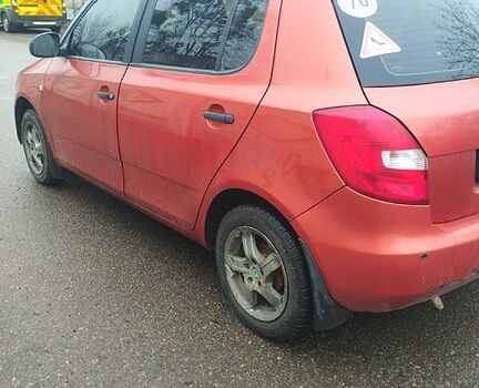 Шкода Фабия, объемом двигателя 1.2 л и пробегом 289 тыс. км за 4500 $, фото 2 на Automoto.ua