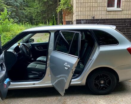Шкода Фабия, объемом двигателя 1.4 л и пробегом 245 тыс. км за 5300 $, фото 2 на Automoto.ua
