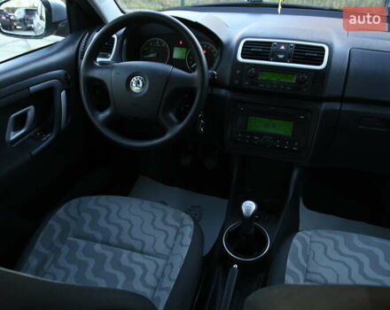 Шкода Фабія, об'ємом двигуна 1.39 л та пробігом 184 тис. км за 5800 $, фото 29 на Automoto.ua