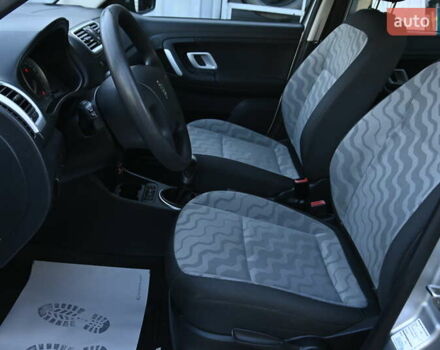 Шкода Фабія, об'ємом двигуна 1.39 л та пробігом 184 тис. км за 5800 $, фото 17 на Automoto.ua