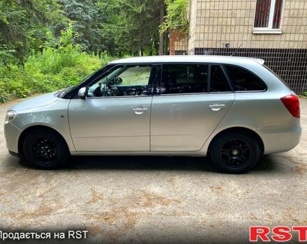 Шкода Фабия, объемом двигателя 1.4 л и пробегом 245 тыс. км за 5300 $, фото 1 на Automoto.ua