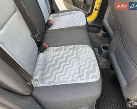 Шкода Фабия, объемом двигателя 1.2 л и пробегом 180 тыс. км за 5750 $, фото 46 на Automoto.ua