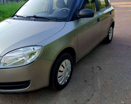 Шкода Фабія, об'ємом двигуна 1.2 л та пробігом 180 тис. км за 4500 $, фото 2 на Automoto.ua