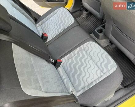 Шкода Фабия, объемом двигателя 1.2 л и пробегом 180 тыс. км за 5750 $, фото 33 на Automoto.ua