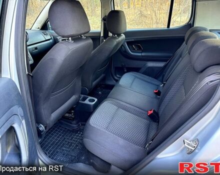 Шкода Фабия, объемом двигателя 14 л и пробегом 193 тыс. км за 5300 $, фото 9 на Automoto.ua