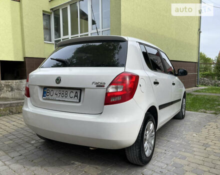 Шкода Фабия, объемом двигателя 1.6 л и пробегом 253 тыс. км за 4899 $, фото 7 на Automoto.ua