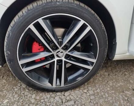 Шкода Фабія, об'ємом двигуна 1.4 л та пробігом 199 тис. км за 8500 $, фото 38 на Automoto.ua