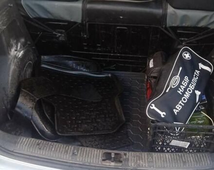 Шкода Фабия, объемом двигателя 1.2 л и пробегом 240 тыс. км за 4900 $, фото 4 на Automoto.ua