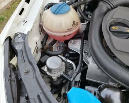 Шкода Фабія, об'ємом двигуна 1.4 л та пробігом 199 тис. км за 8500 $, фото 44 на Automoto.ua