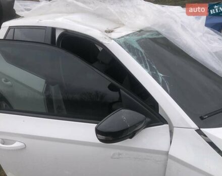 Шкода Фабия, объемом двигателя 1 л и пробегом 238 тыс. км за 2600 $, фото 1 на Automoto.ua