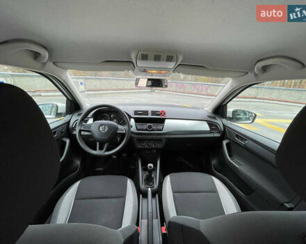 Шкода Фабія, об'ємом двигуна 1.2 л та пробігом 95 тис. км за 9500 $, фото 8 на Automoto.ua